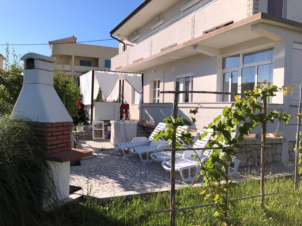 Apartments Mikelic Кампор Экстерьер фото